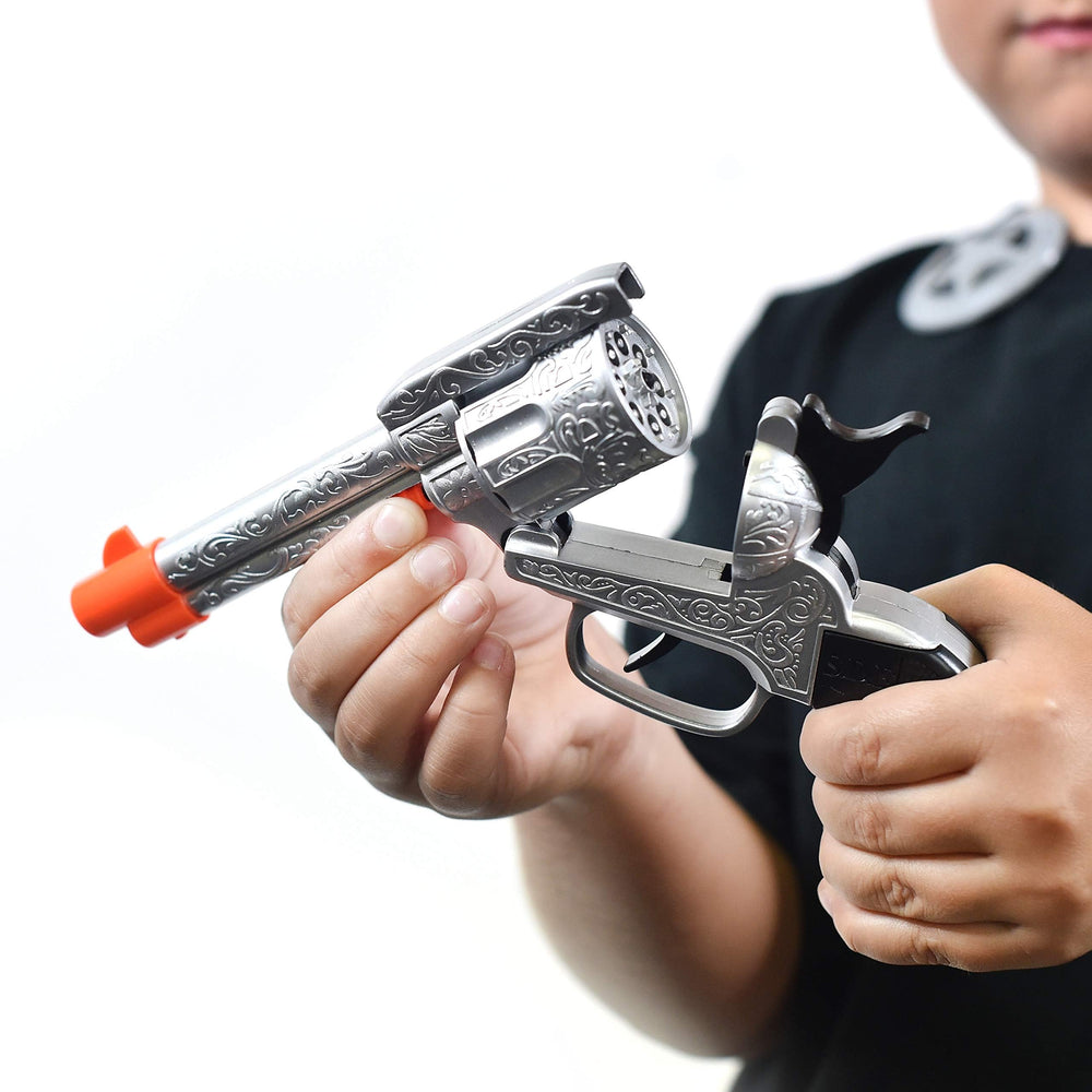 Sunny Days Maxx Action Wild West Outlaw Play Set 8-shot ring caps for quick action.