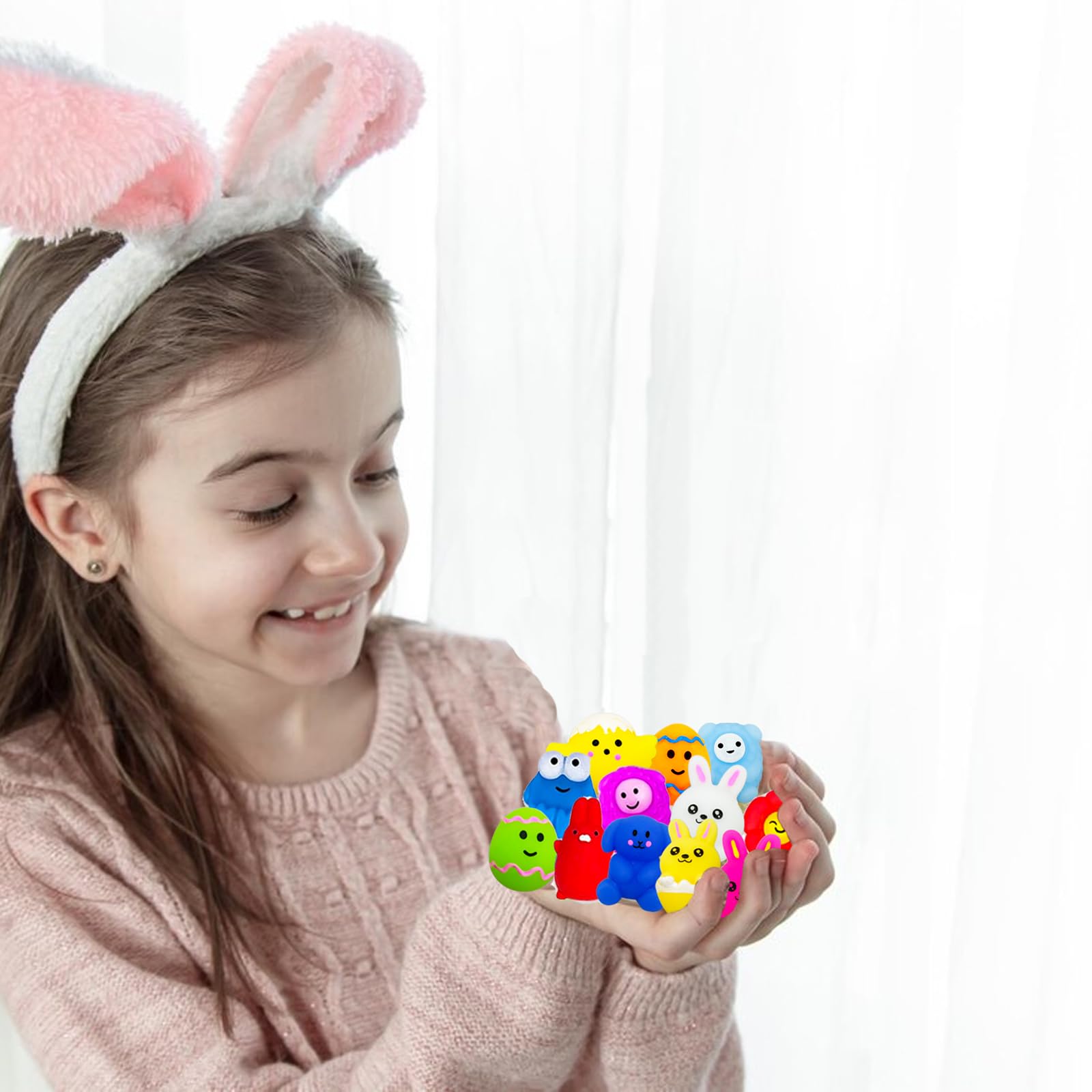 SUNPROUND Assorted animals squishy ideal for Easter egg hunt surprises.