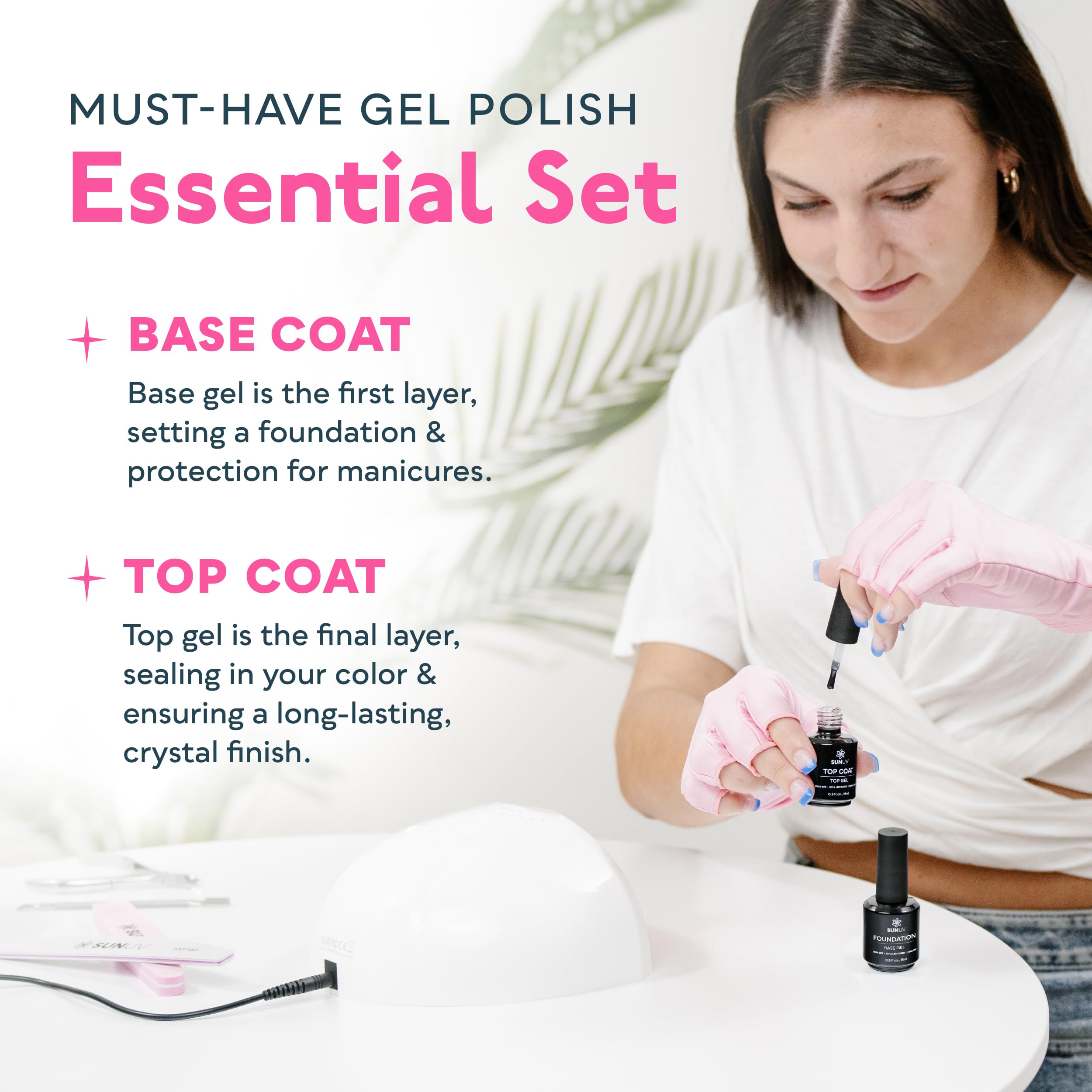 SUNUV top coat finishes with a glassy, high-gloss shine for colored nails
