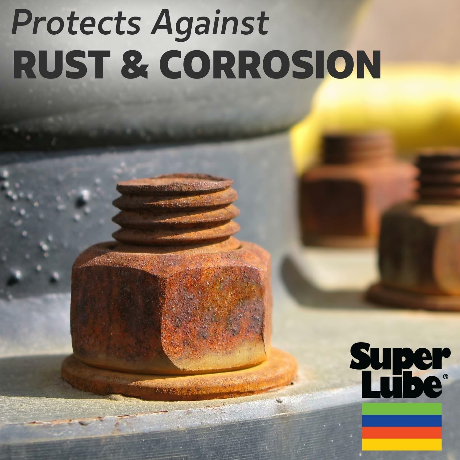 Super Lube 51010 droplet demonstrates easy lubricating coverage