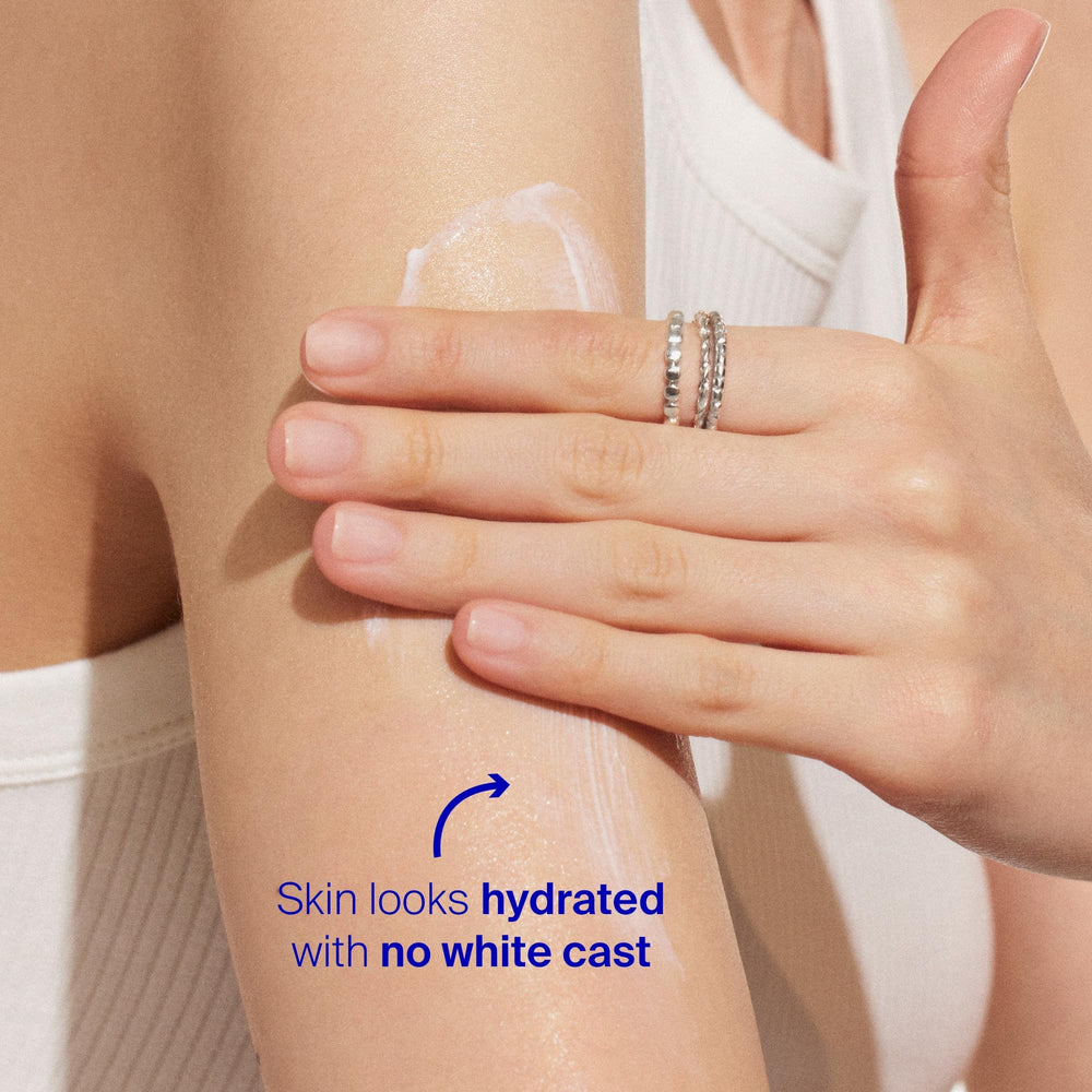 Supergoop! PLAY Everyday SPF 30 leaves no white cast on skin after application.