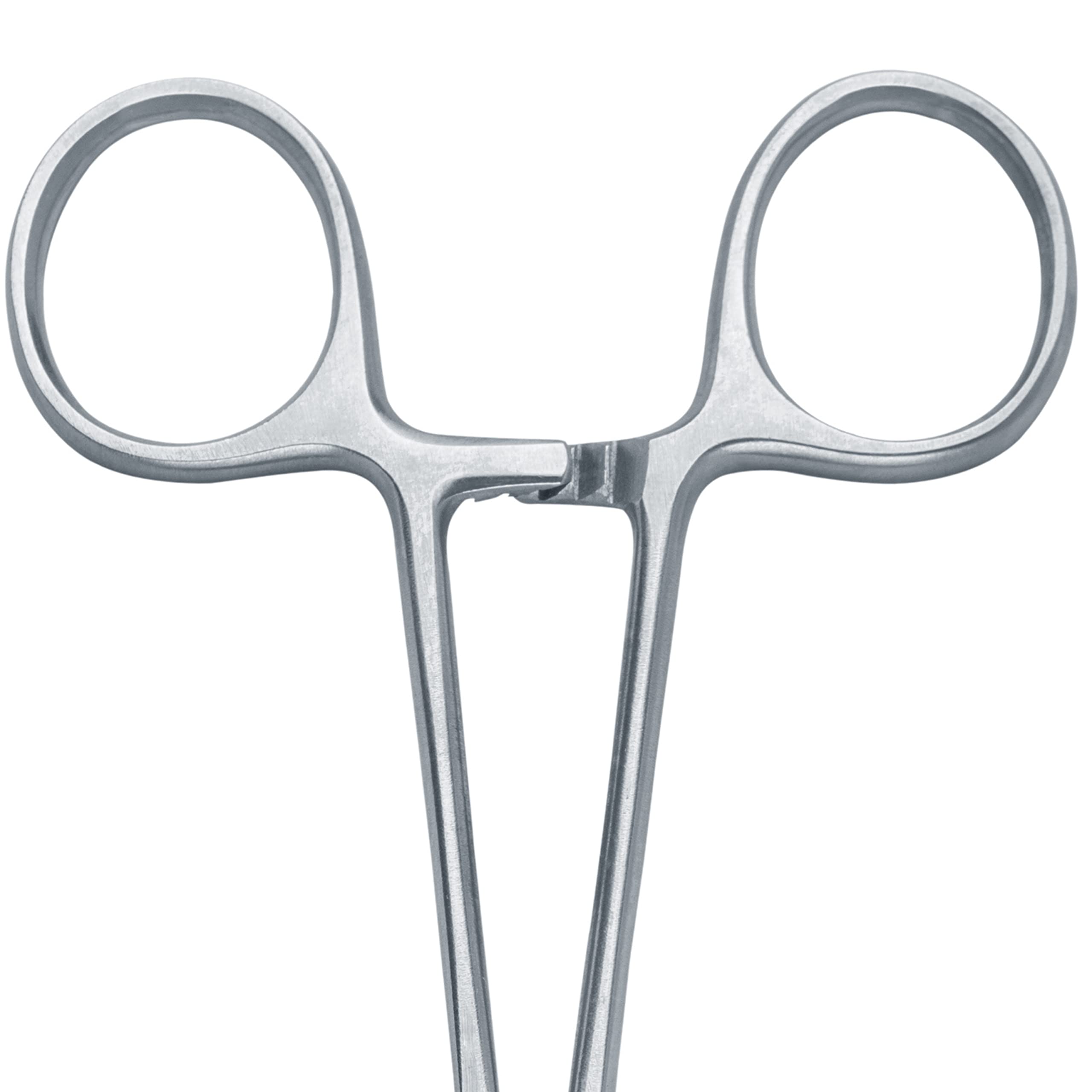 SURGICAL ONLINE fishing use demonstrates safe hook removal and knot work.