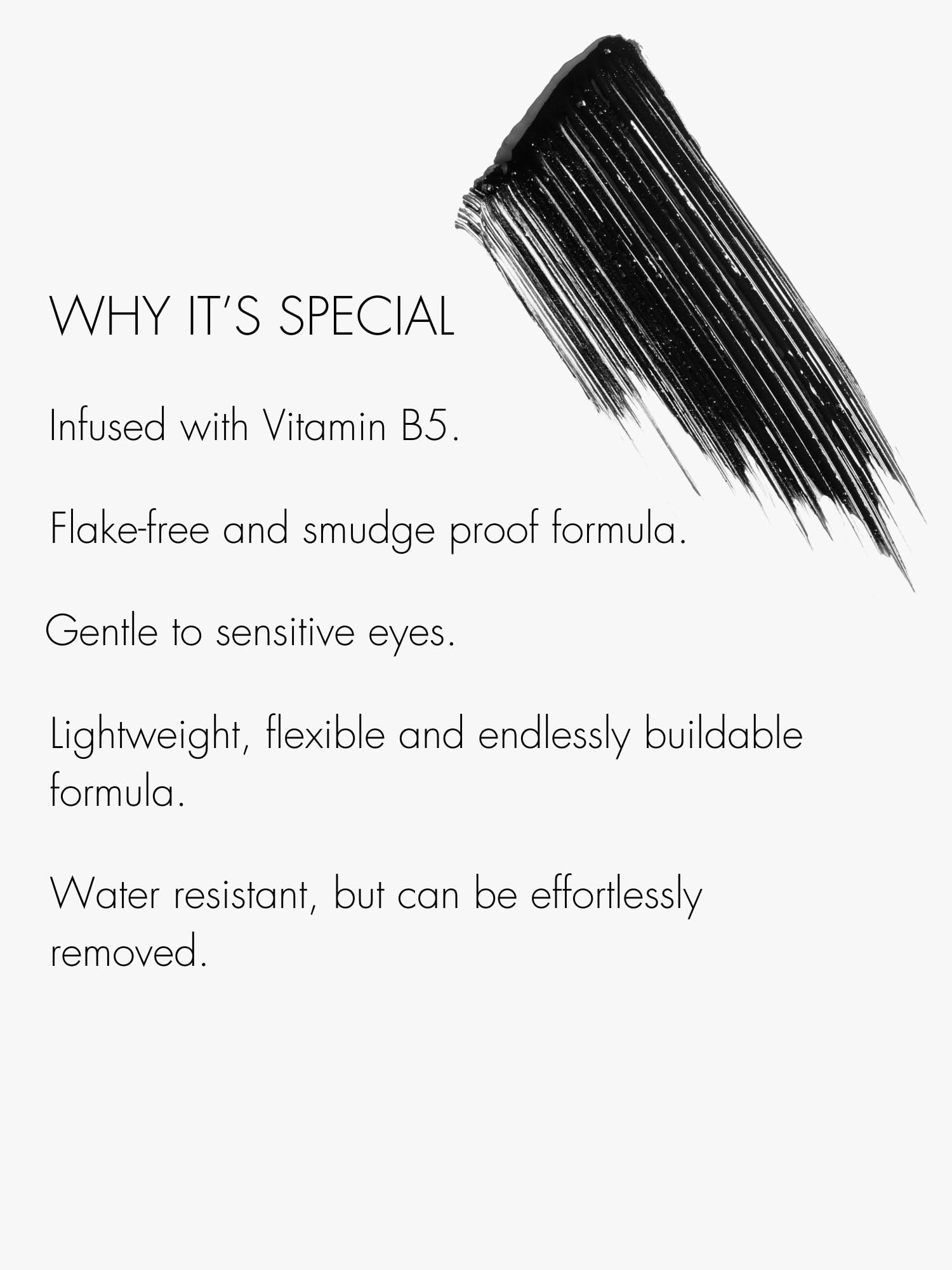 Sweed Cloud Mascara smear-free finish on lower lashes during busy days