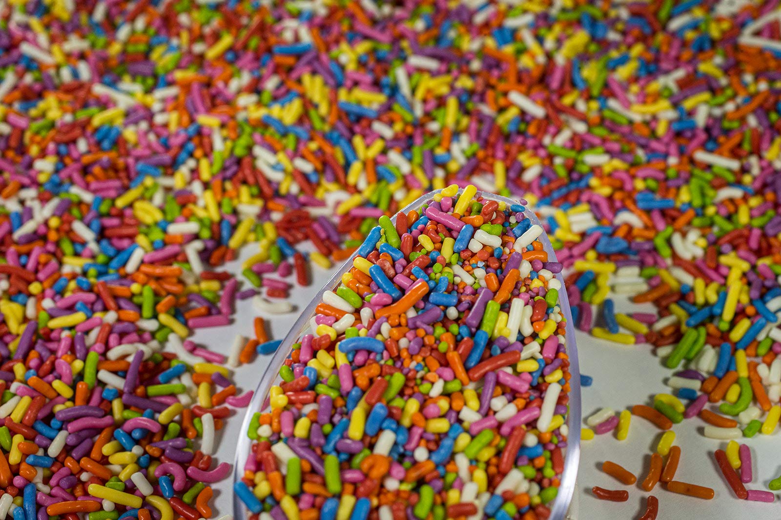 Sweet Eva’s Rainbow Sprinkles stay fresh in the resealable container.