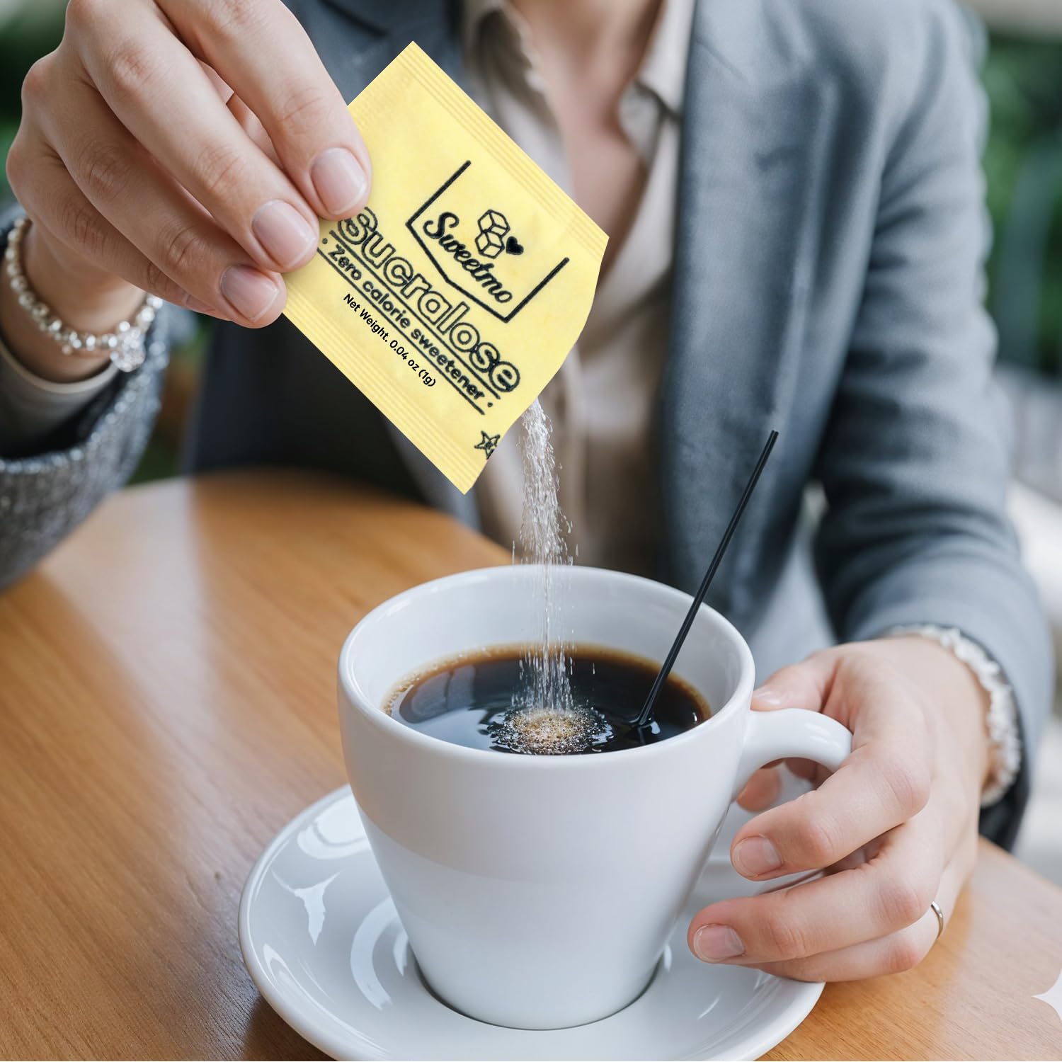 Sweetmo Individually packaged packets maintain freshness for on-the-go use.