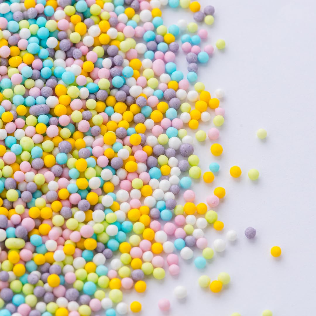 Sweets Indeed pastel sprinkles decorate cakes with even coverage and color.