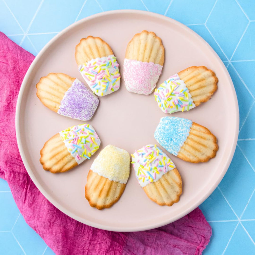 Sweets Indeed six-color set supports creative baking and decorating ideas