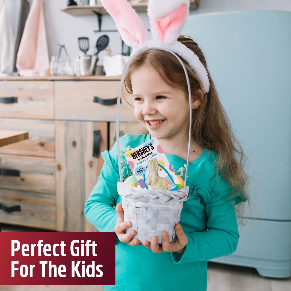 SWEETSIDE CANDY CO bulk packaging of Easter bunnies, convenient party favors