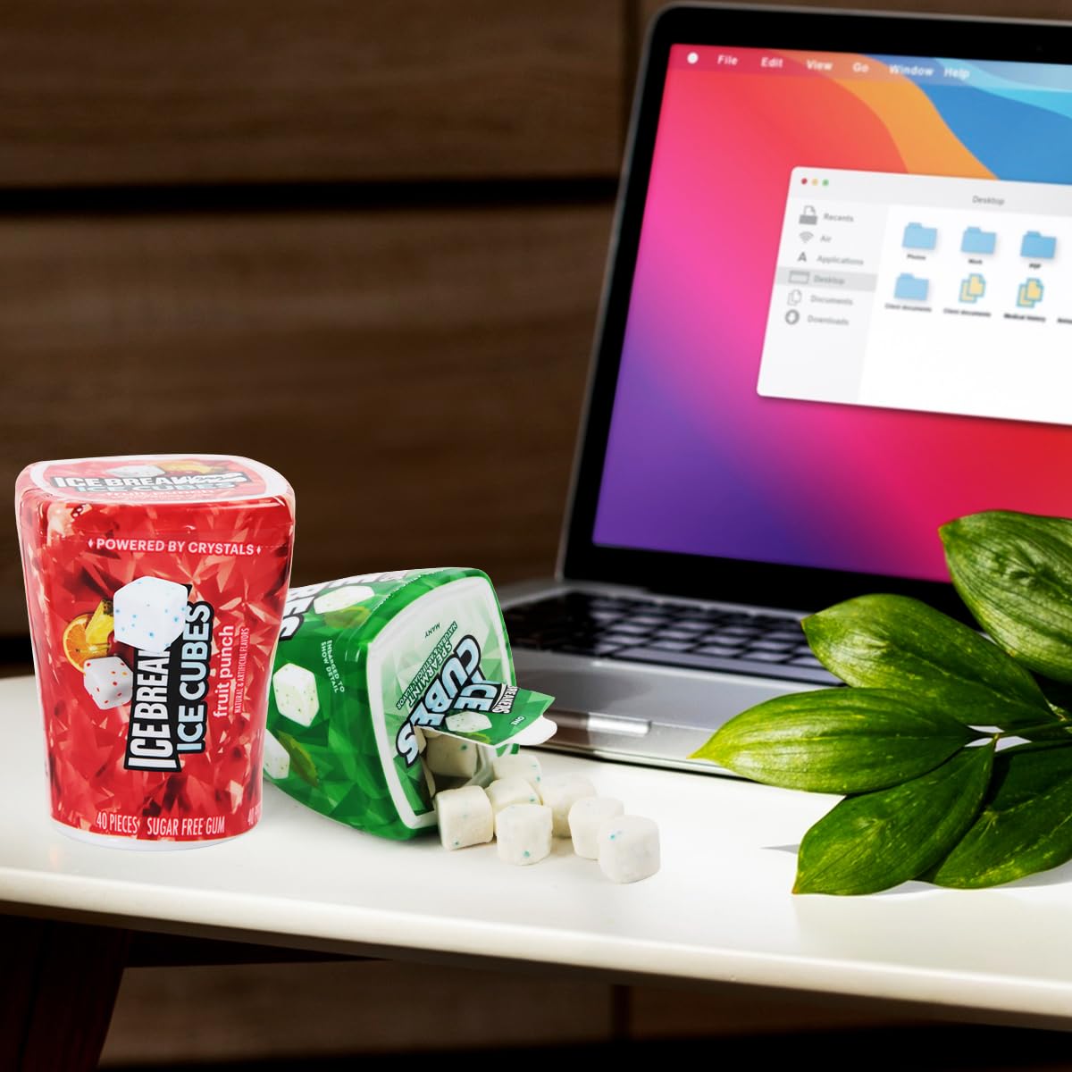 SWEETSIDE IceCubes spearmint piece provides a clean finish after meals.