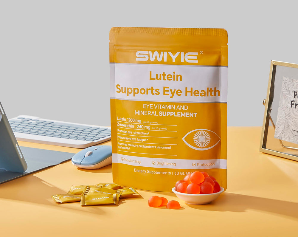 Swiyie Lutein Gummies label close-up shows lutein and zeaxanthin content clearly.