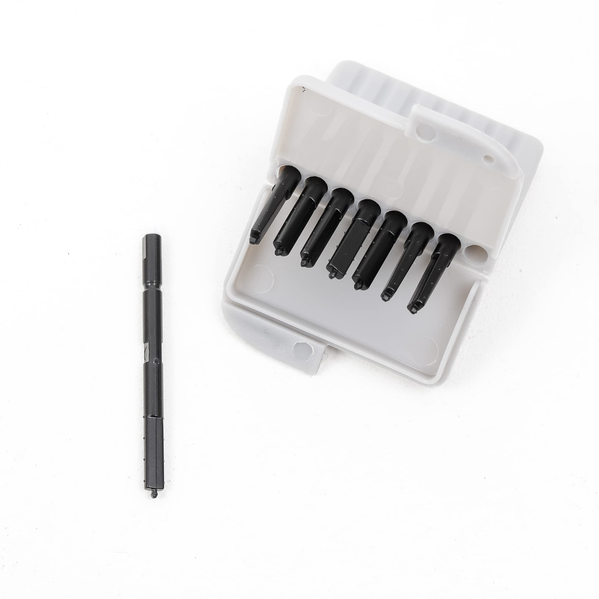 SZYKKO Cleaning kit with precise applicator for filters.