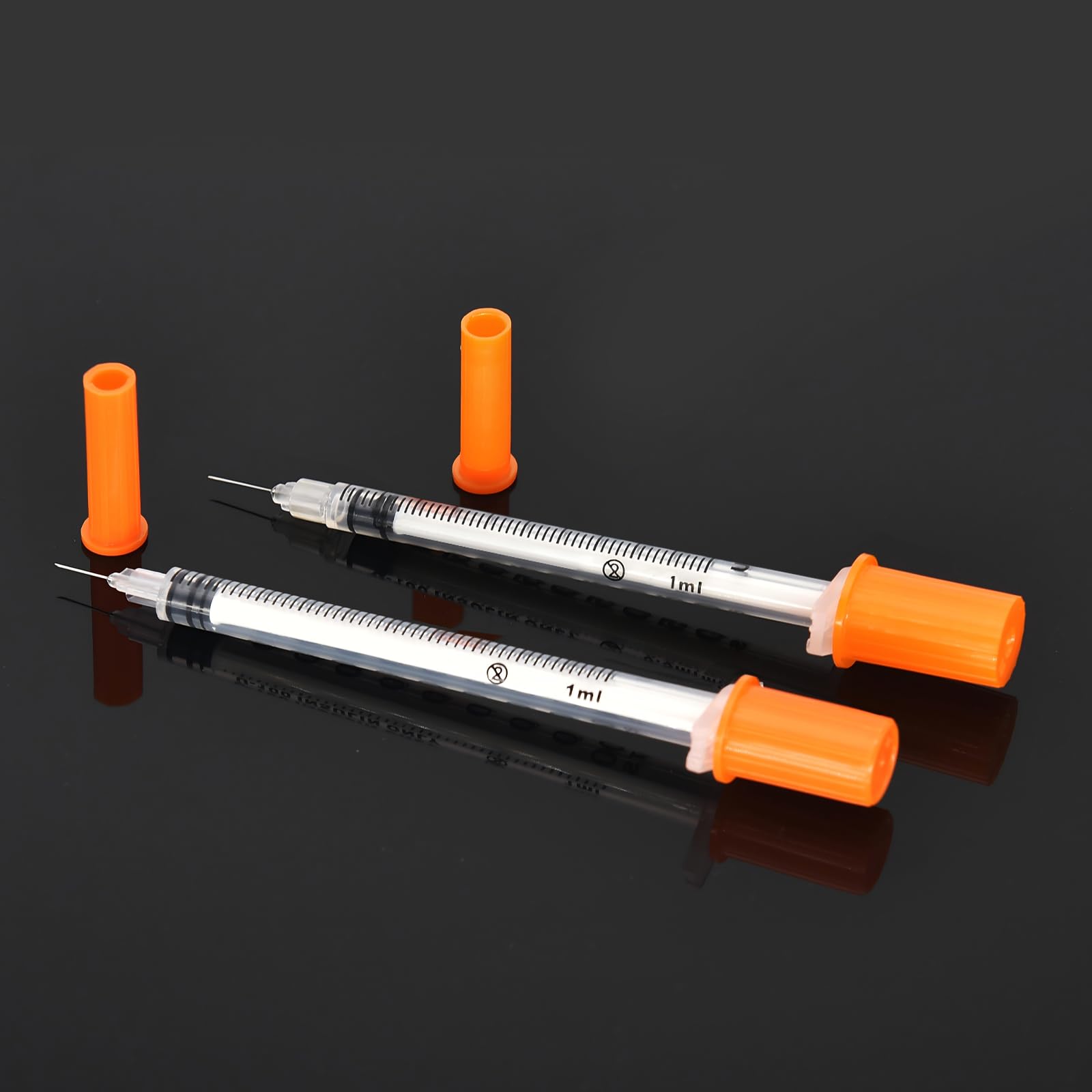 TAMUTO syringes with needle, individually sealed to reduce contamination.