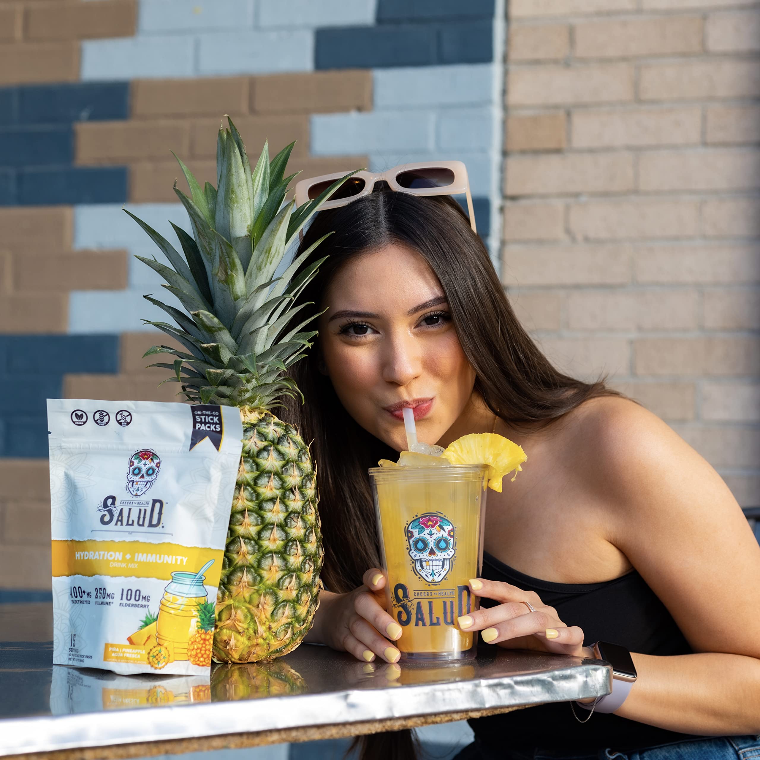 Taste Salud low-calorie 1g sugar profile enhances hydration without heavy sweetness.