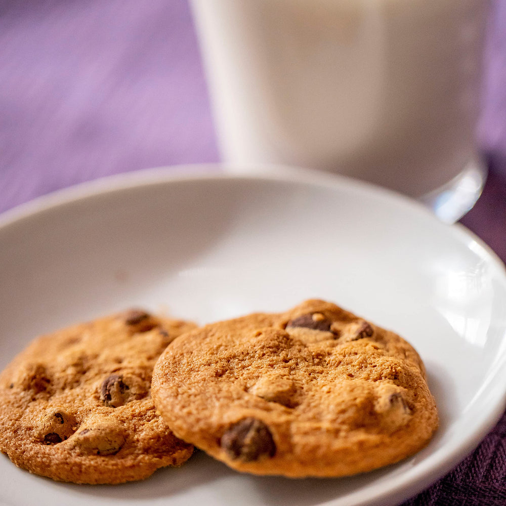Movie night snack with a light, airy crunch and buttery notes.