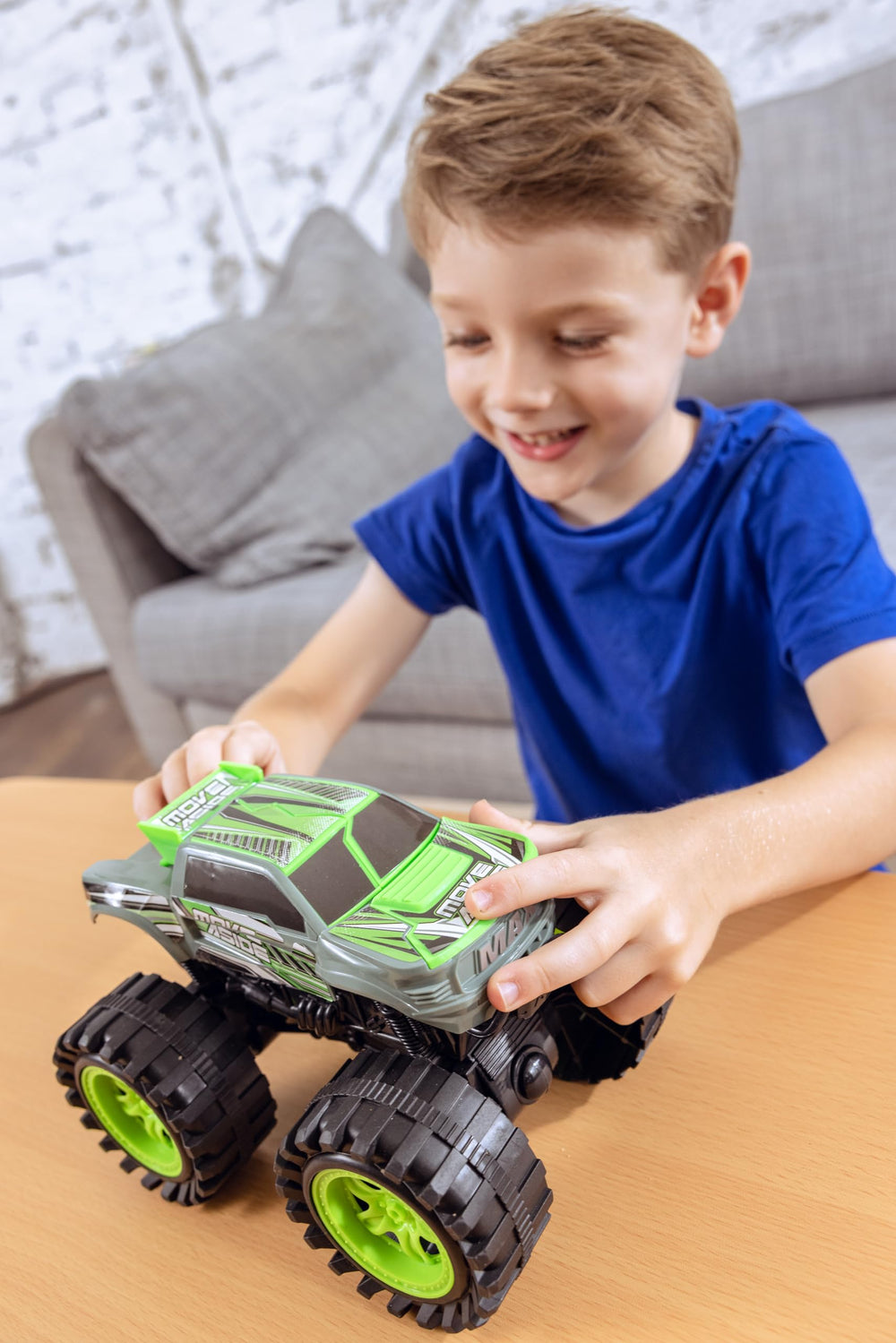 Team Power Exploding Monster Truck in gift packaging ready for birthdays and holidays.
