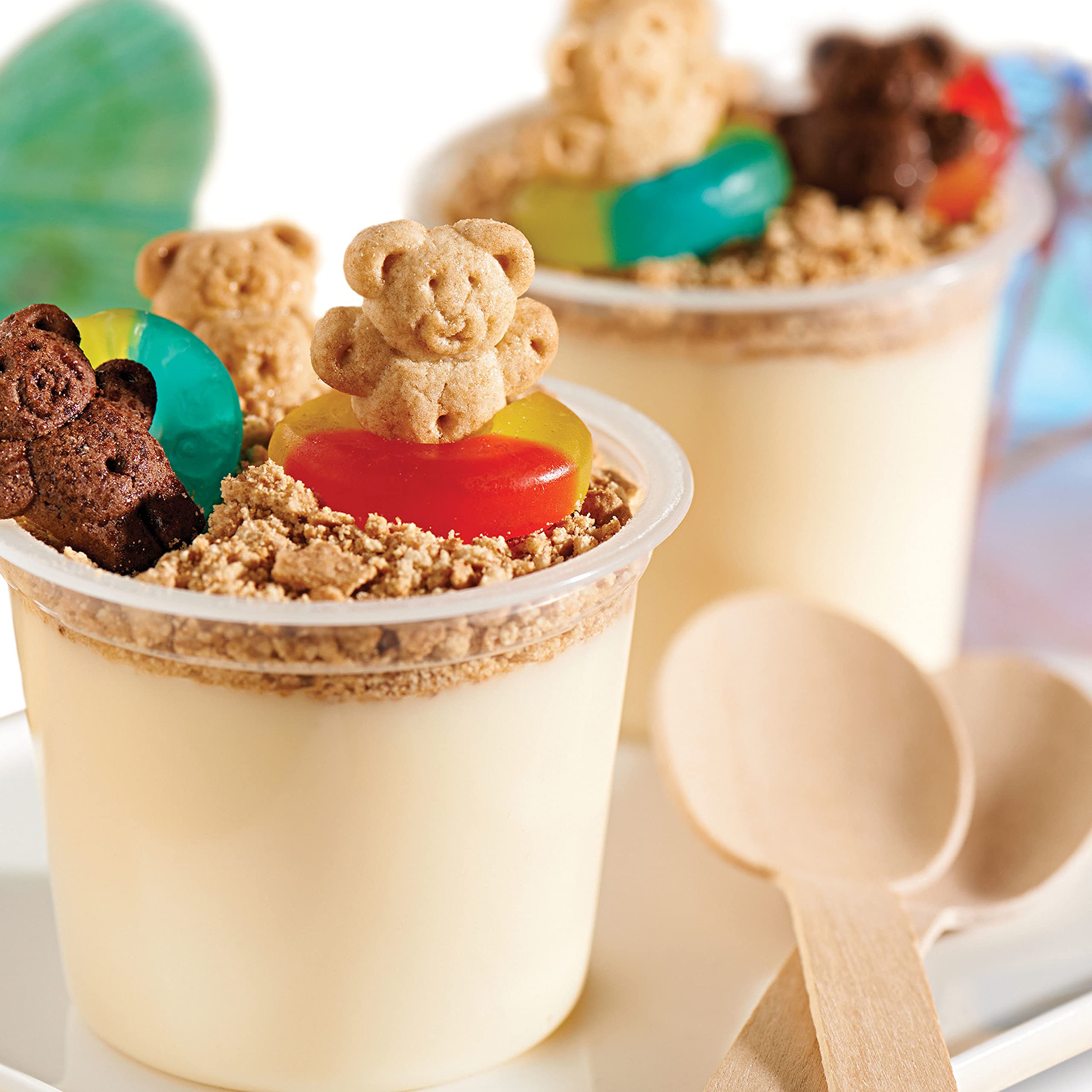 Teddy Grahams show 8 g whole grain content and calcium per serving.