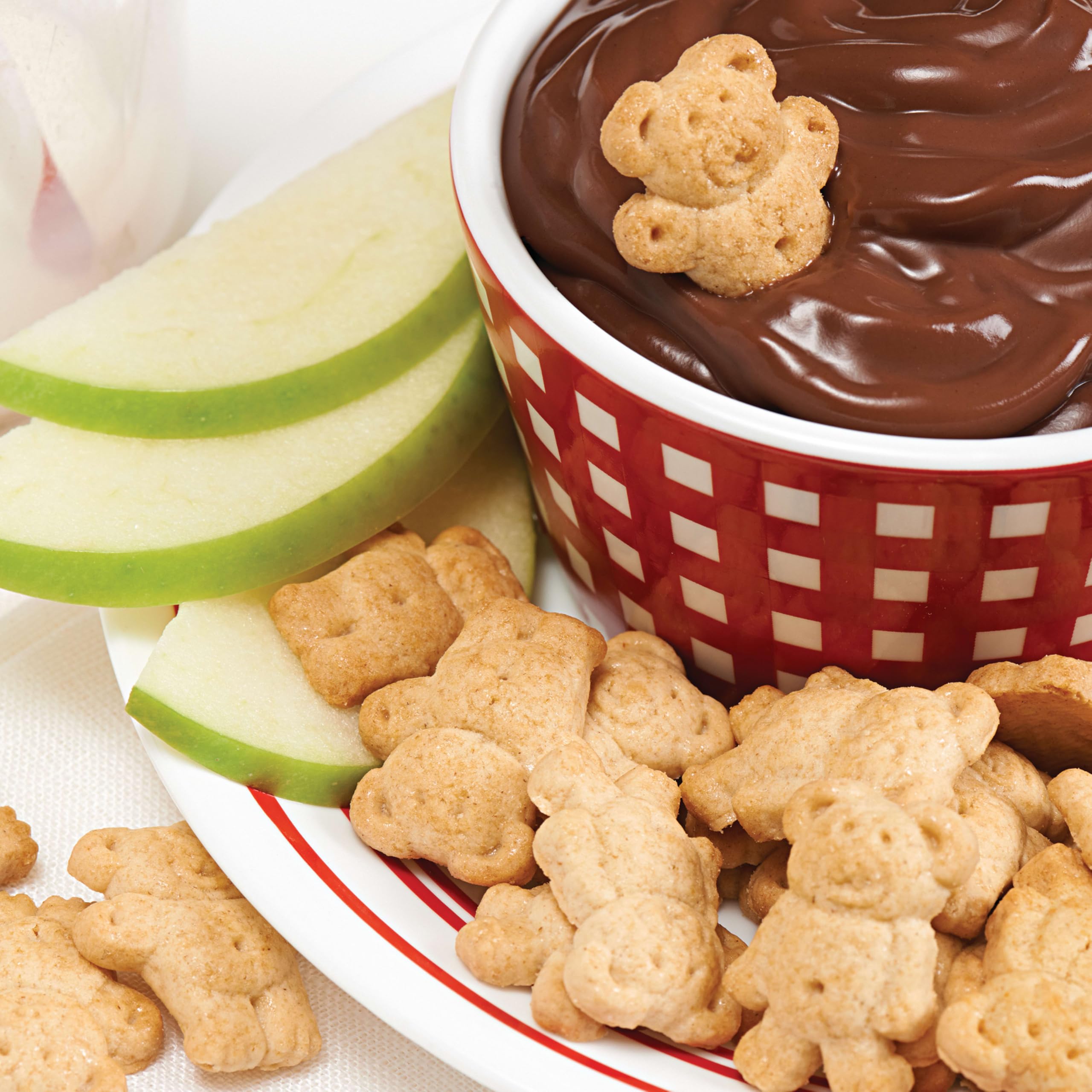 Teddy Grahams can be dessert ingredients for quick treats.
