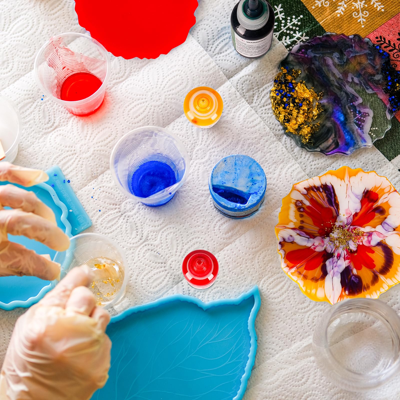 Teexpert Pigment Paste green dye for nature-inspired resin designs