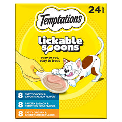 Temptations Lickable Spoons show dual flavors in one portion for cats