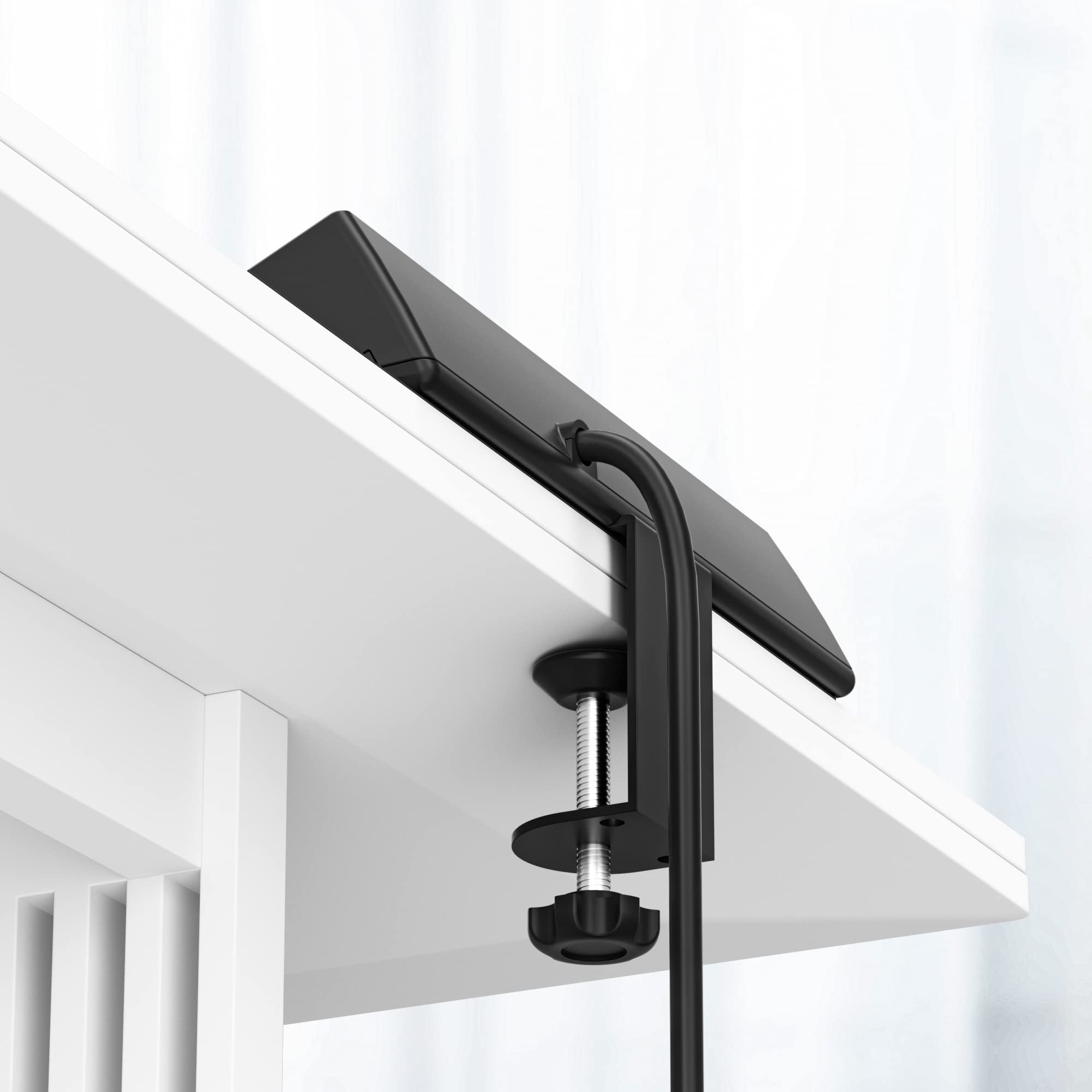 TenTrend 8-in-1 desk charging station enhances workspace organization