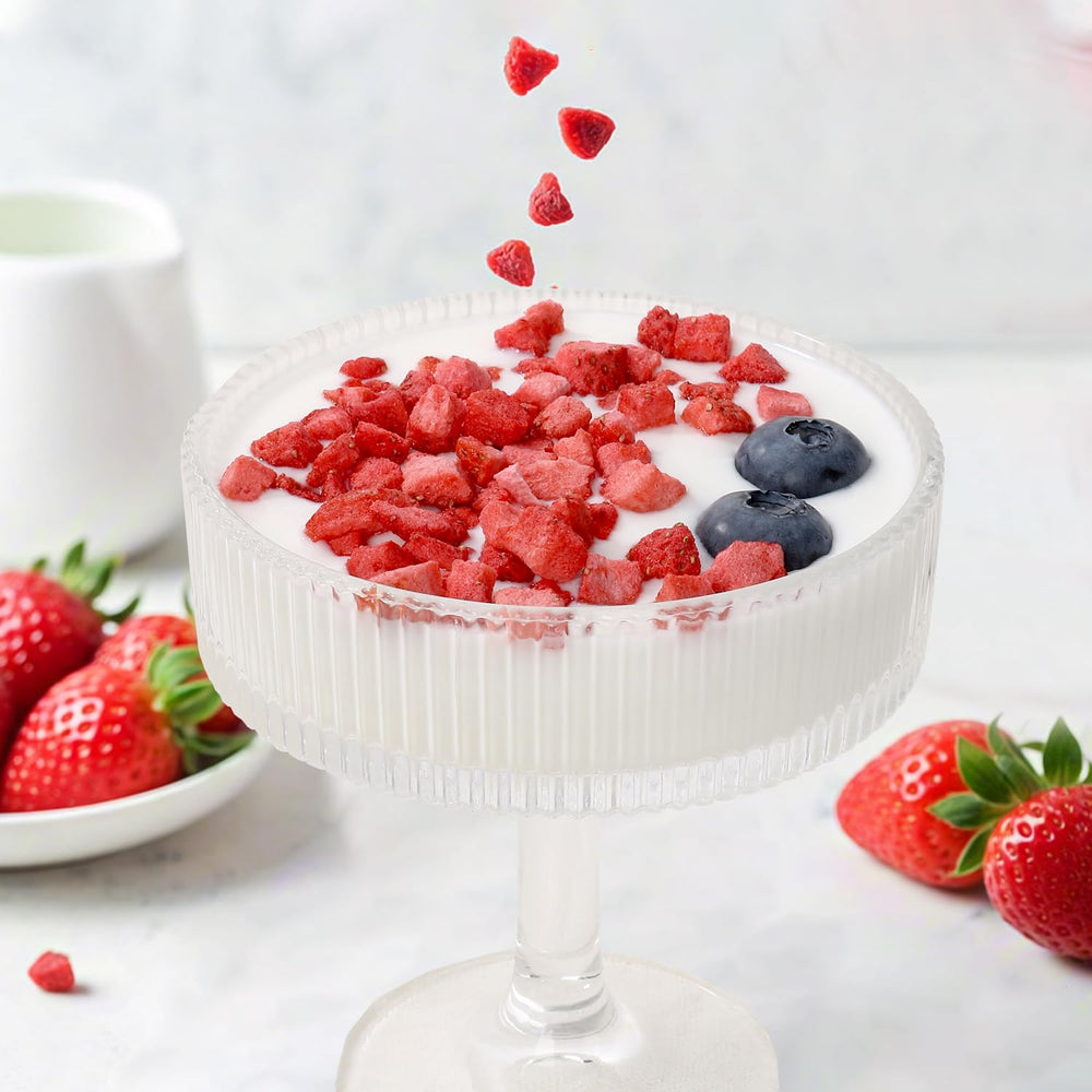 Ternio premium freeze-dried strawberries for oats and yogurt.