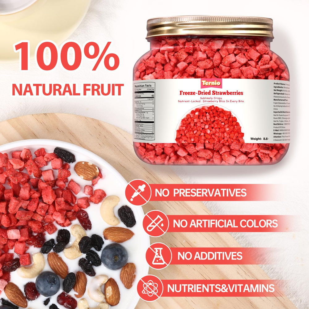 Ternio premium strawberries packaging with desiccant for freshness and storage.