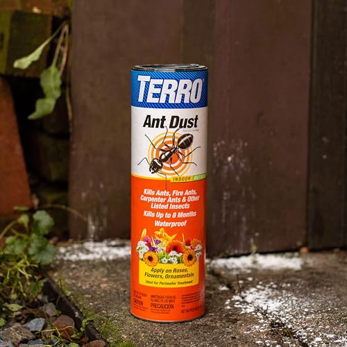 Terro Ant Dust shaker canister enables easy scatter applications.