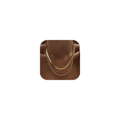 Tewiky herringbone necklace offers versatile layering for everyday wear.