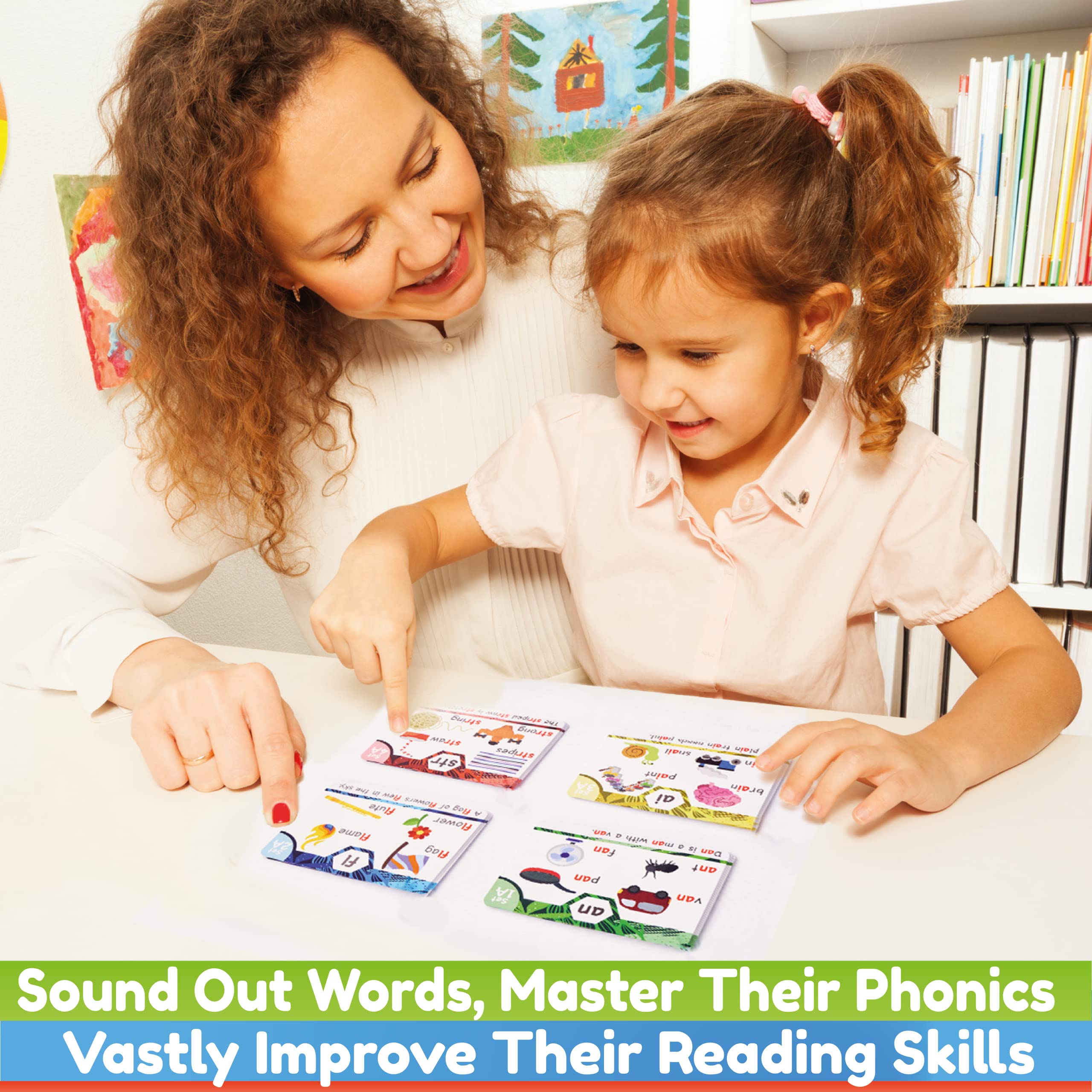 The Bambino Tree colorful flash cards feature pictures to reinforce phonics