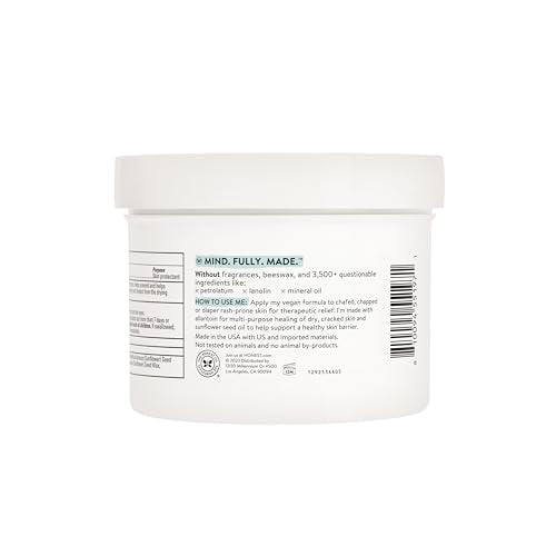 The Honest Company no-beeswax label underlines absence of beeswax and harsh additives.