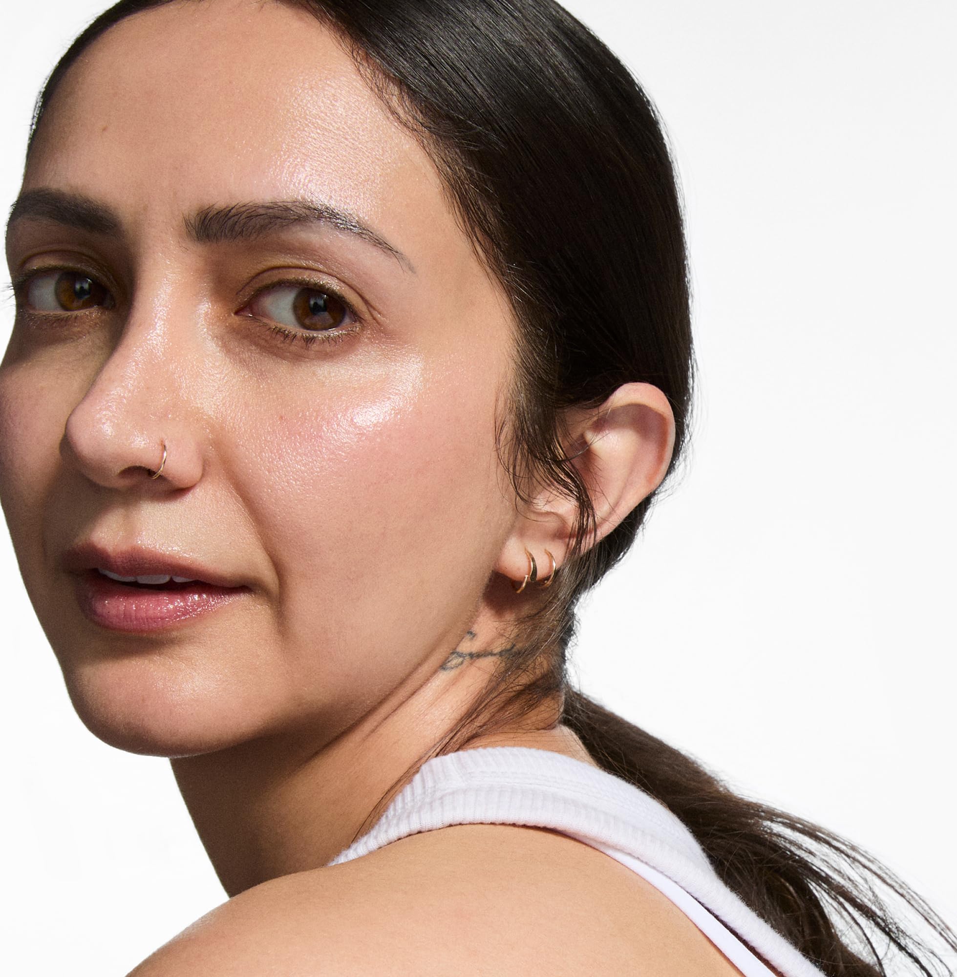 The INKEY List Collagen Peptide Serum packaging image underscores cruelty-free and fragrance-free branding.