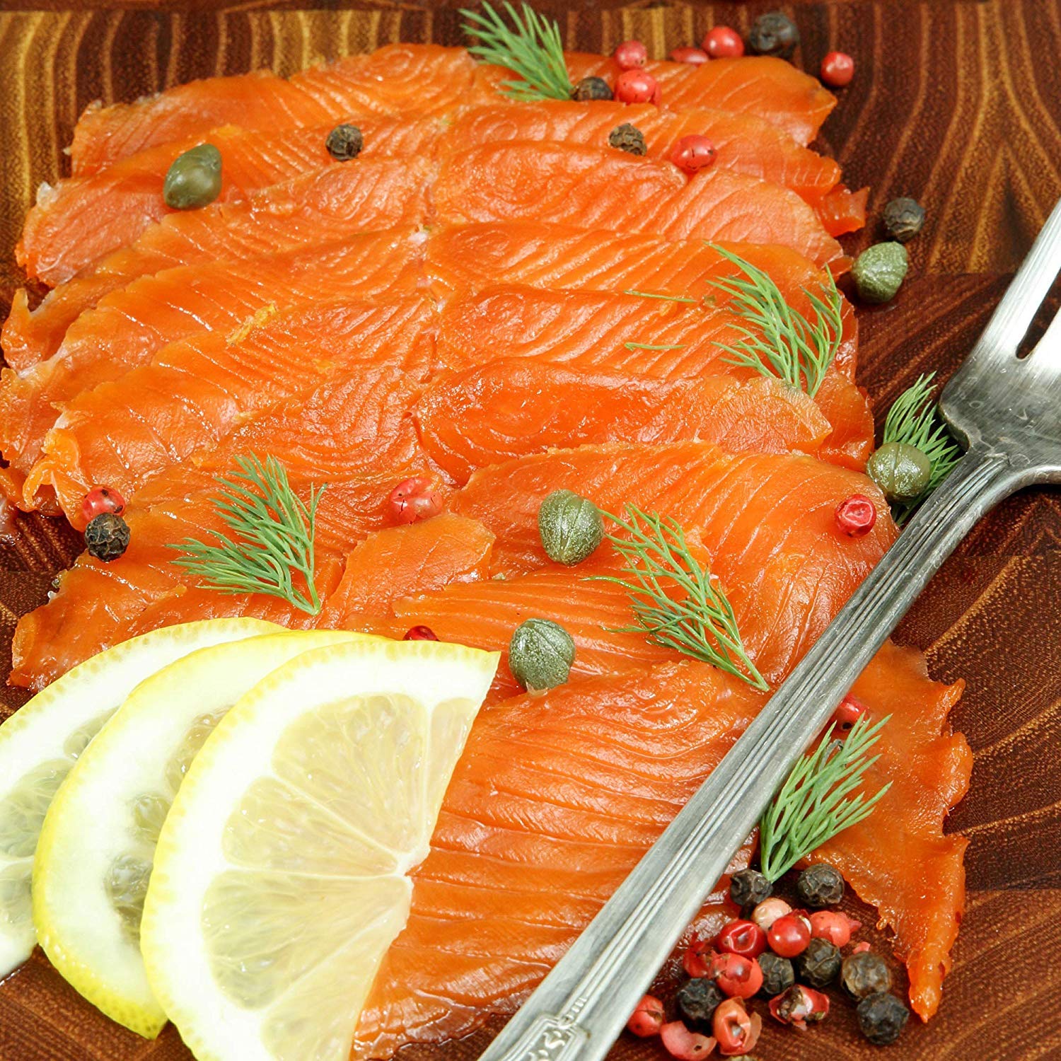 The Spice Lab all-natural gluten-free peppercorn blend complements poultry and seafood.