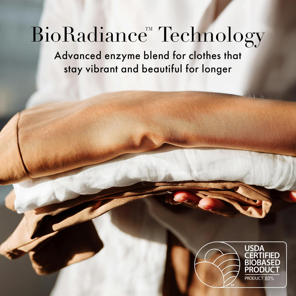 Clothes close-up shows vibrant fabrics after wash with Soft Focus.