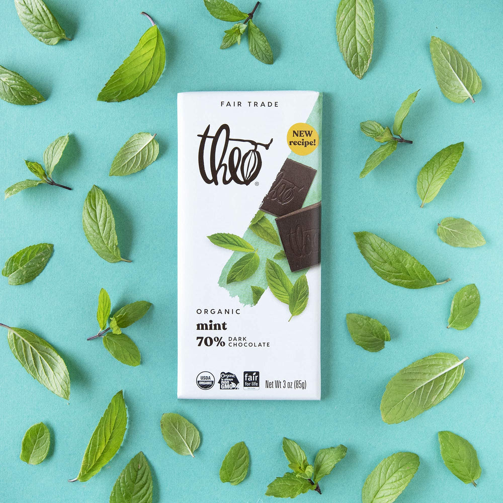 THEO Mint chocolate break shot showing shareable bite for enjoyment