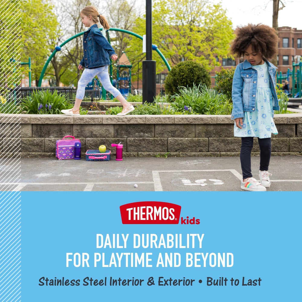 THERMOS FUNTAINER soft-touch carry-handle simplifies carrying through the day.