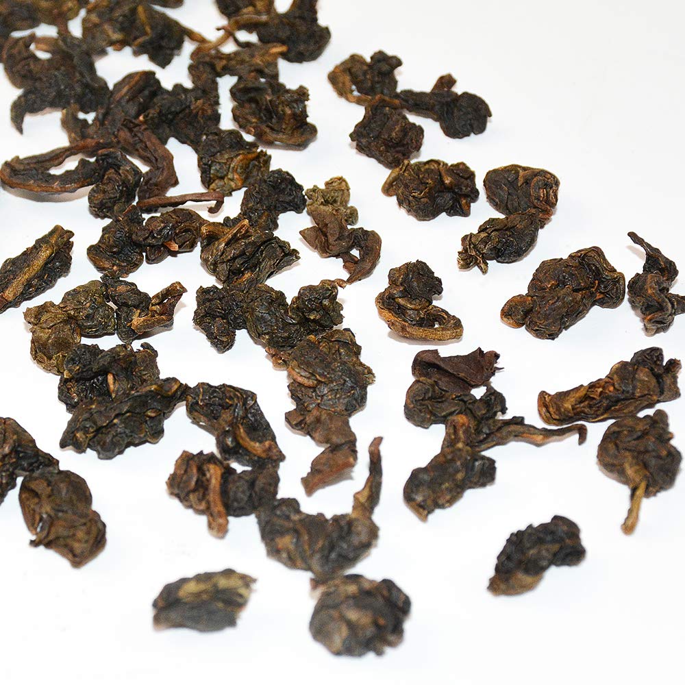 Tian Hu Shan oolong tea showcases unique roasted aroma with mellow, thick brew.