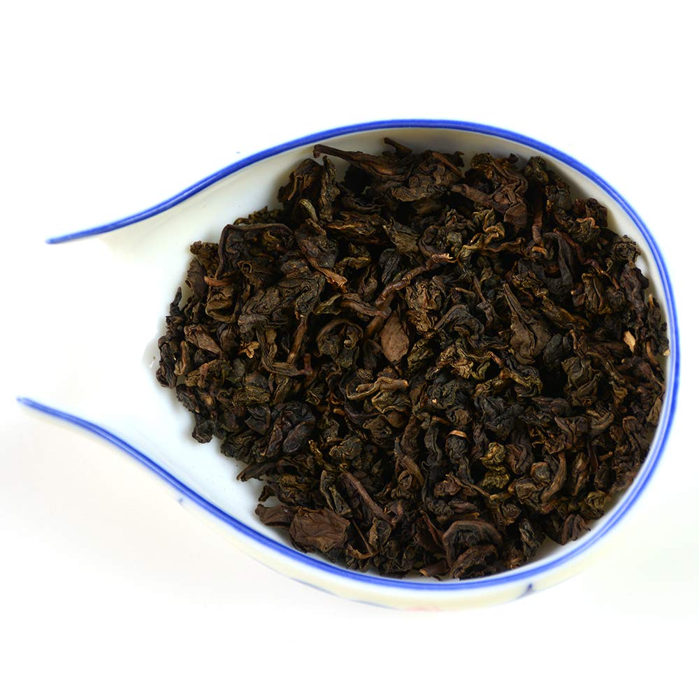 Tian Hu Shan oolong tea grows in deep, mineral-rich soil for steady quality.