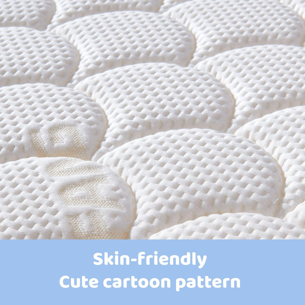 Tiankehan mini crib mattress breathable cover close-up promotes airflow