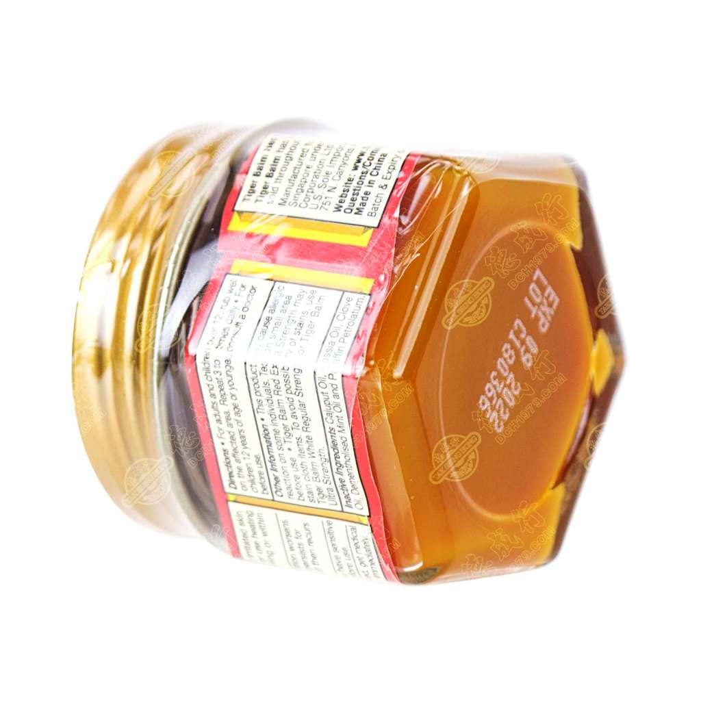Tiger Balm on-the-go use image demonstrates convenient 18 g tube for quick spot relief.
