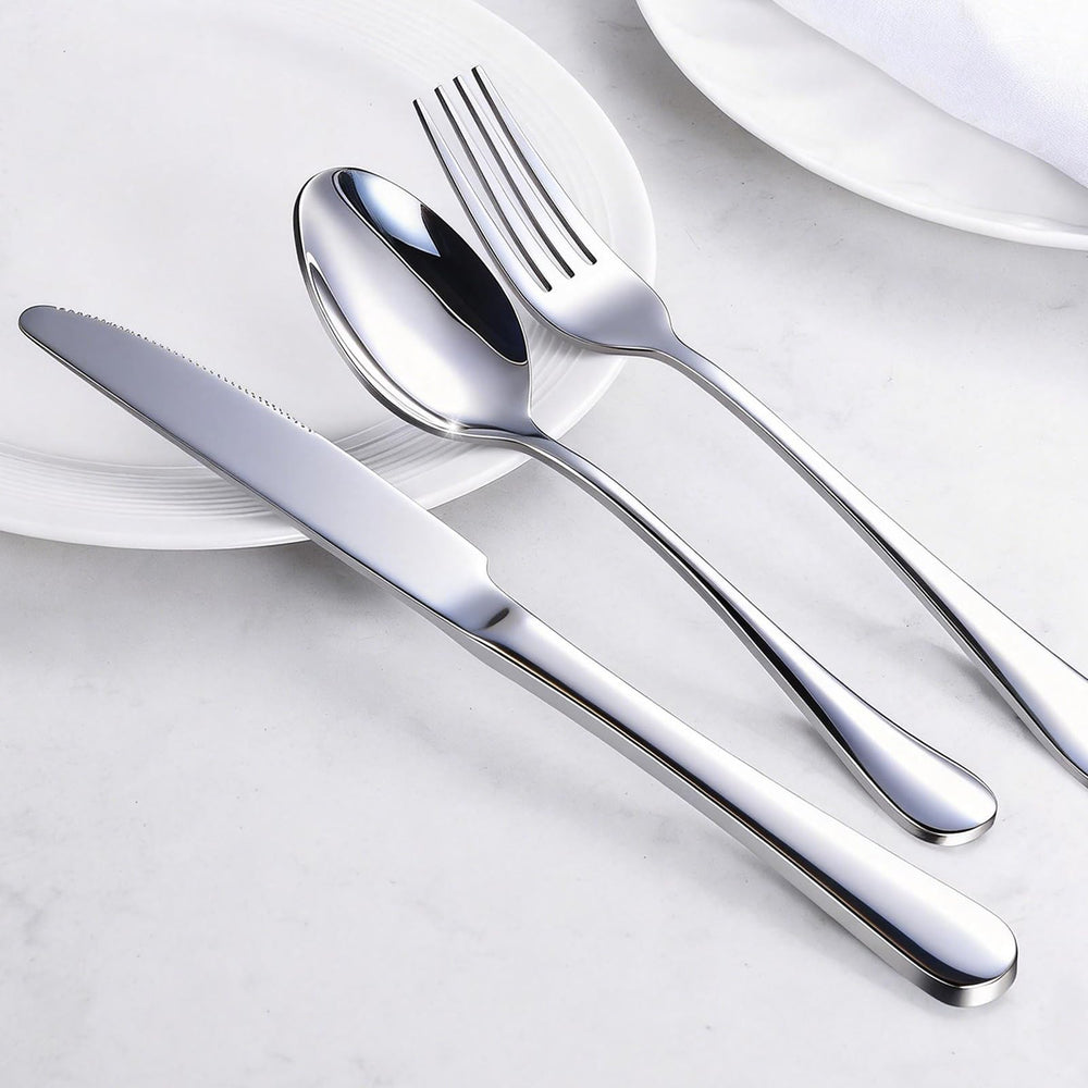 TININA stainless steel flatware with smooth edge for safe use.