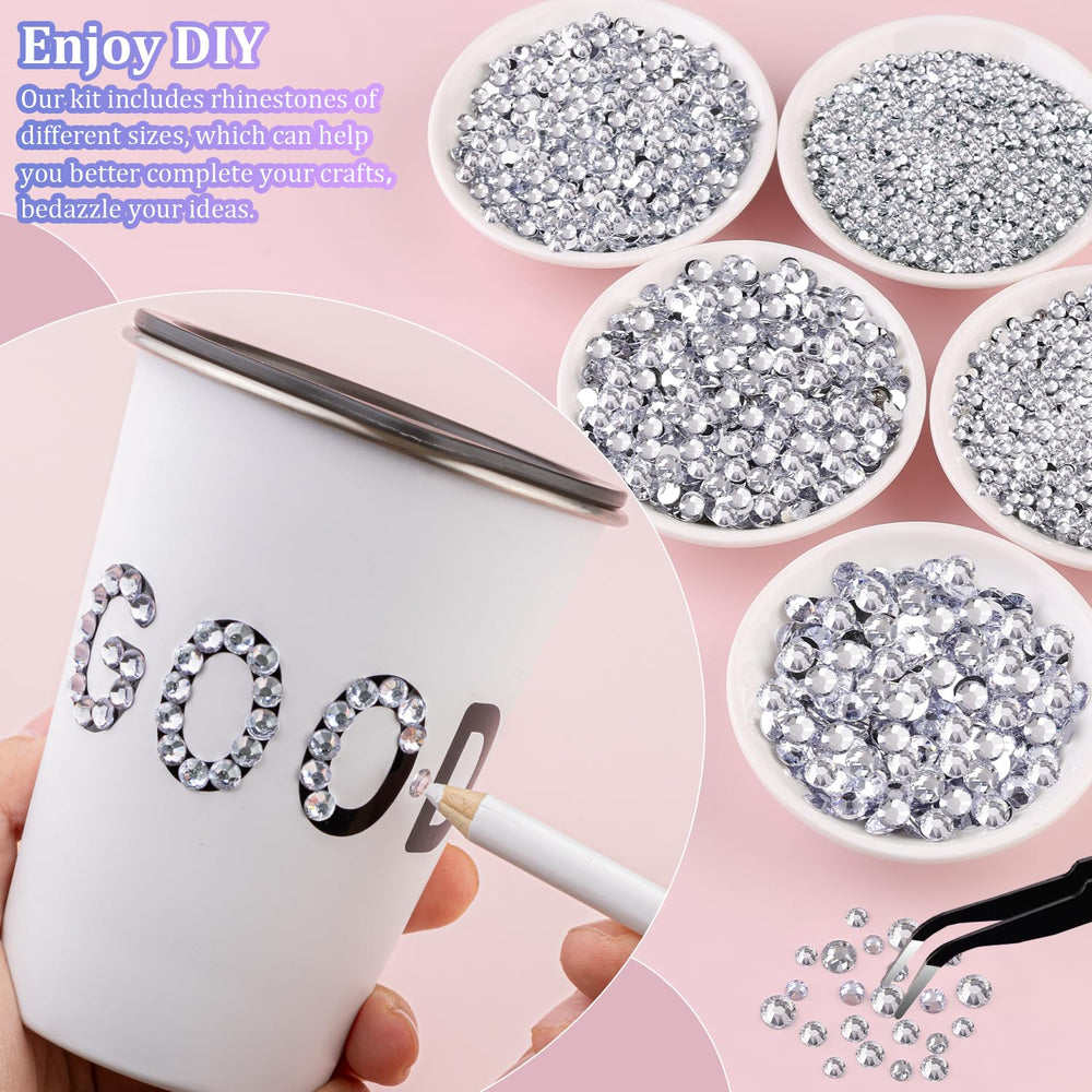 TINKRSTUFF resin rhinestones 4mm in 5-grid layout for nails and crafts.