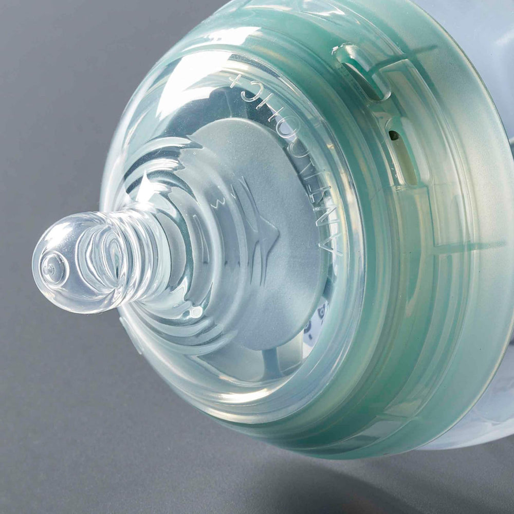Tommee Tippee BPA-free nipple designed for safe, everyday feeding
