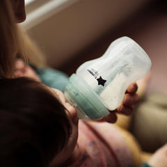 Tommee Tippee breast-like silicone nipple offers skin-like feel to ease bottle transition