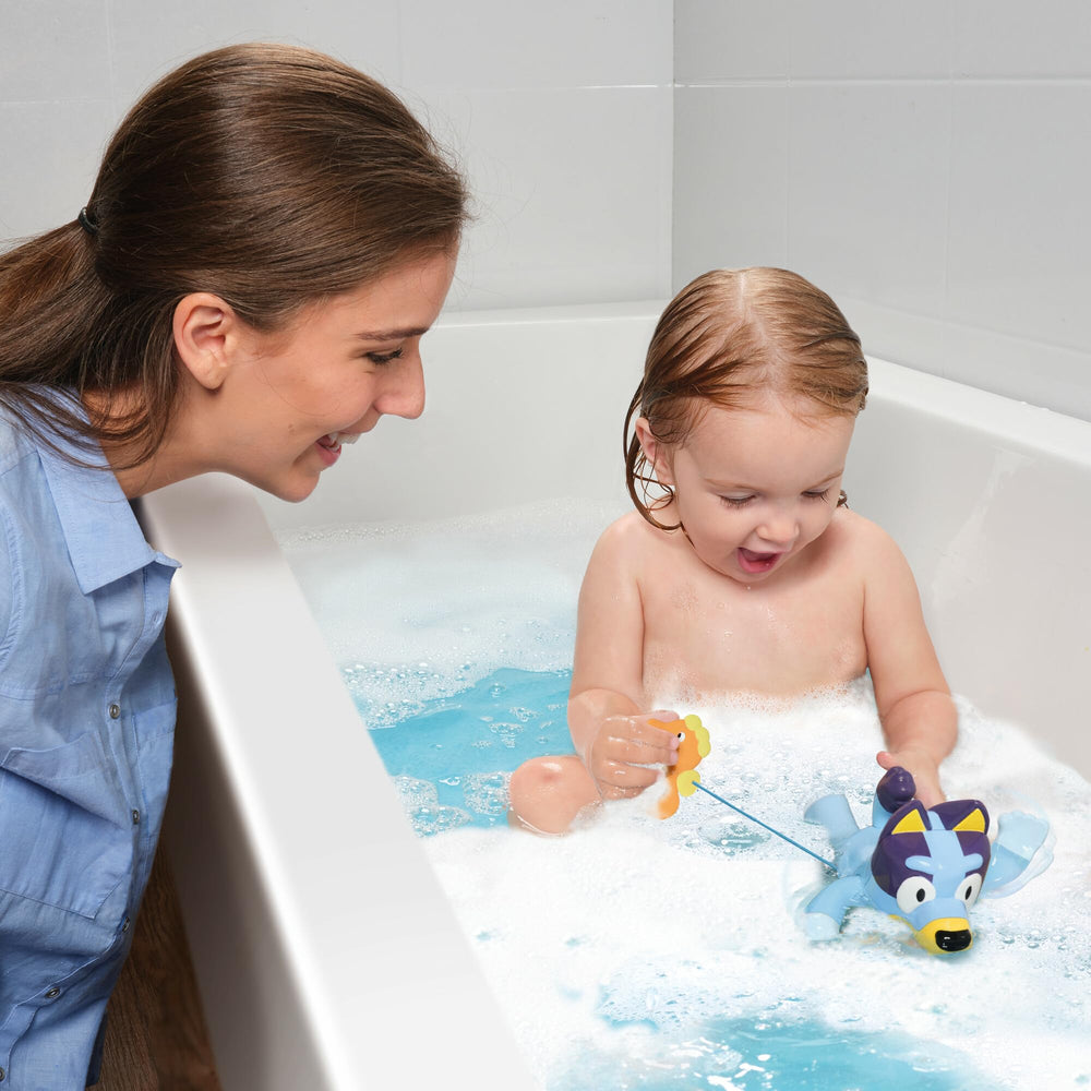 TOMY Toomies Bluey drains easily and air-dries after use.