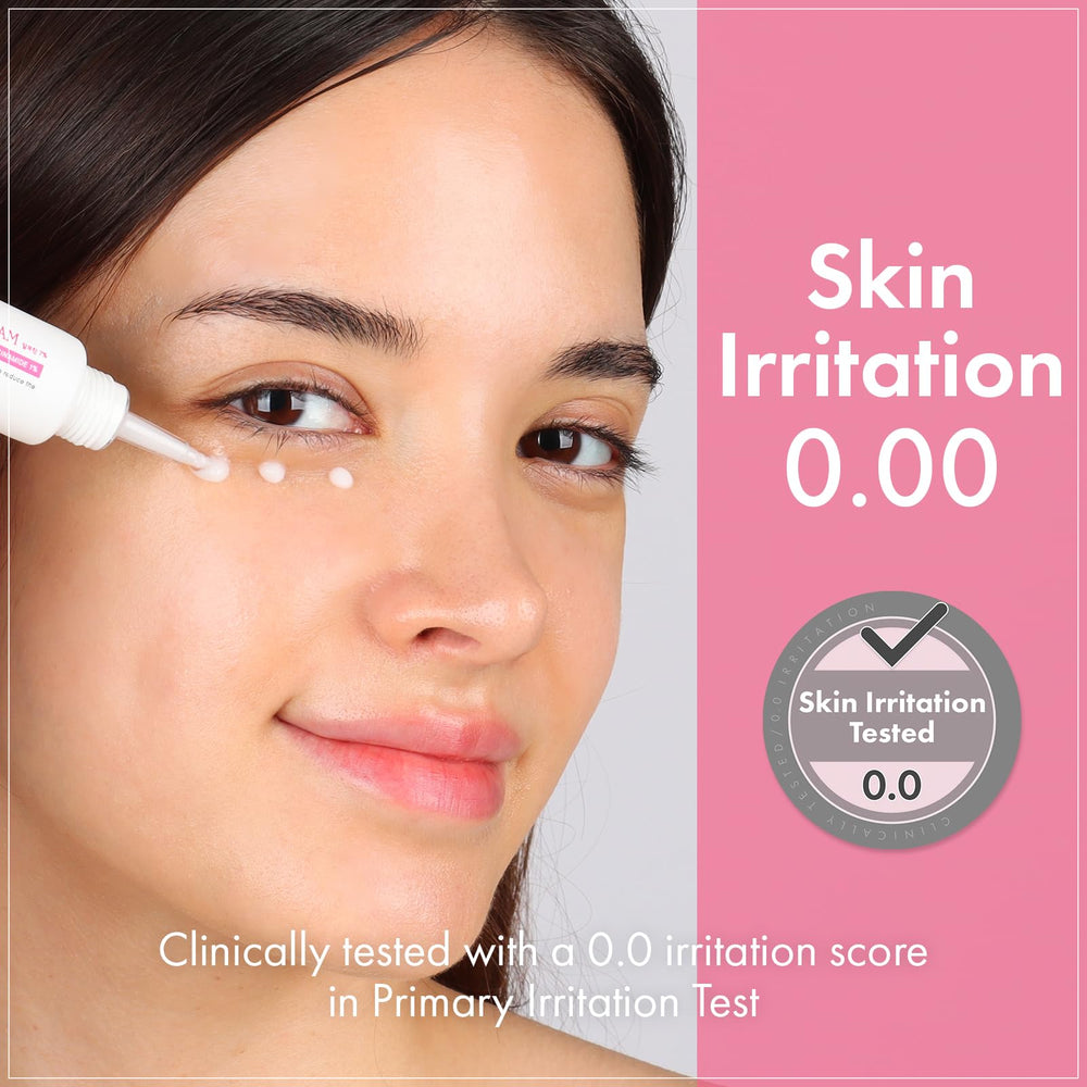 TOSOWOONG Arbutin 7-percent minimalist packaging on display.