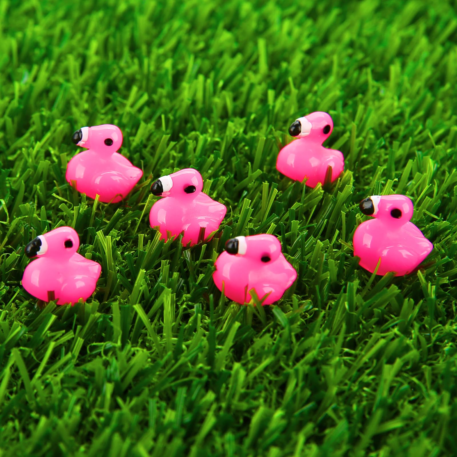 Touch Top tiny flamingo figurine enhances dollhouses and micro landscapes