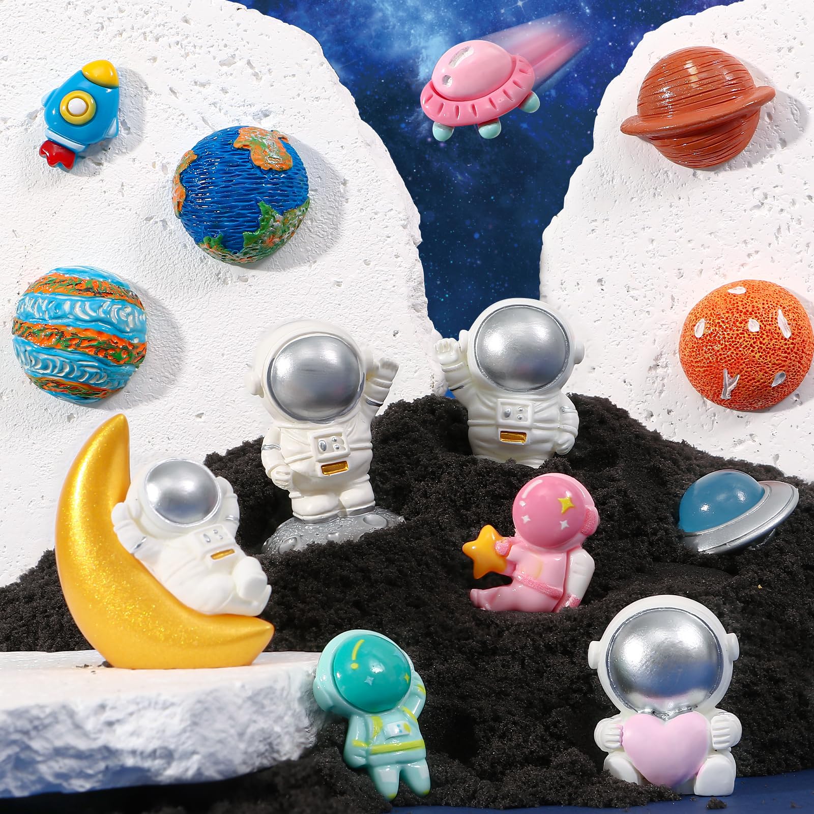 Toylink space-themed packaging makes a charming, gift-ready set.