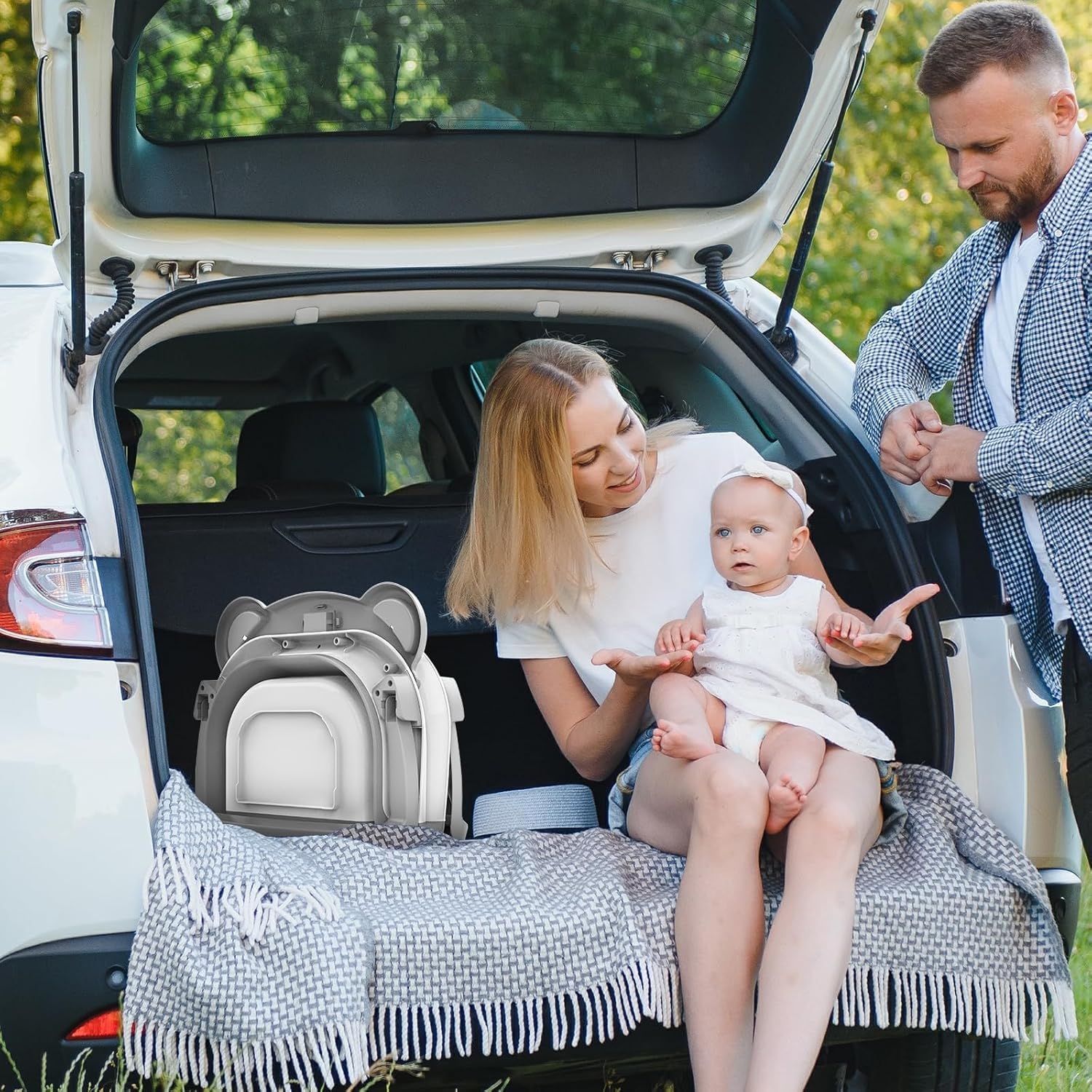 TPN travel-ready baby tub shows portable bathing solution