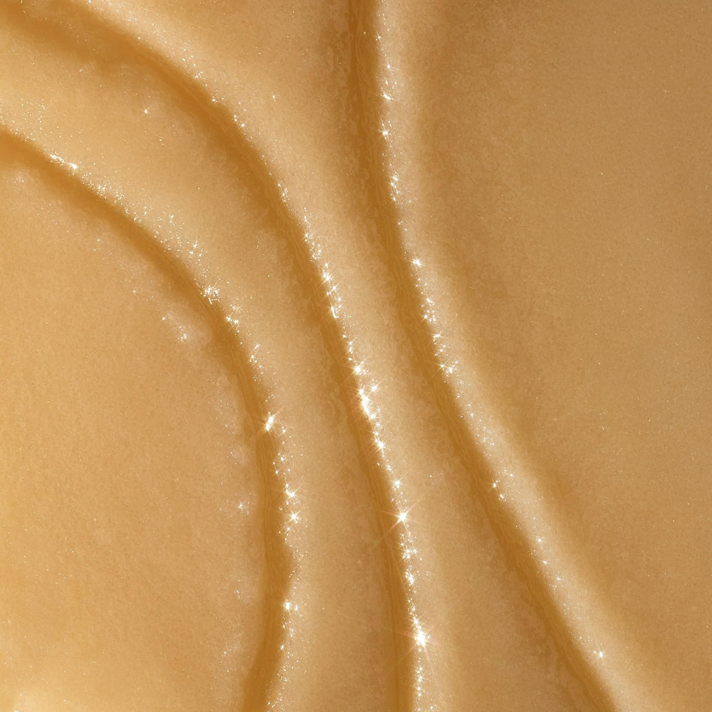 Tree Hut warm vanilla scent enhances a cozy, spa-like shower experience