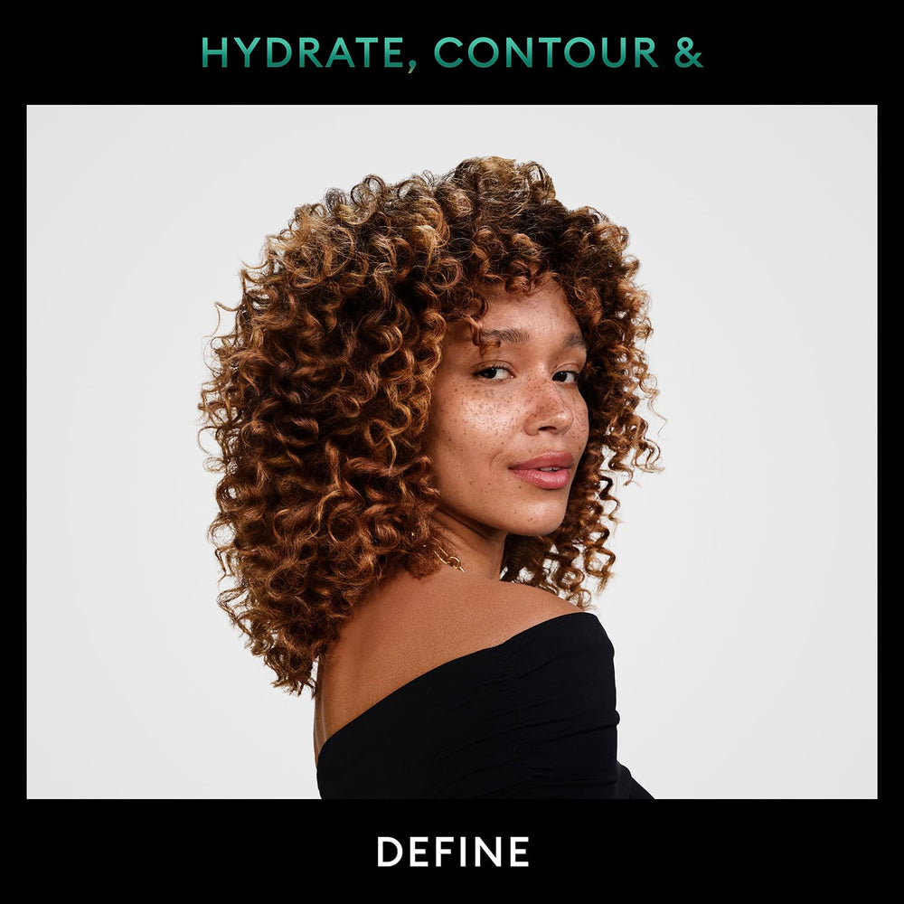 TRESemmé Bouncy Curls frizz-control texture with sleek curls